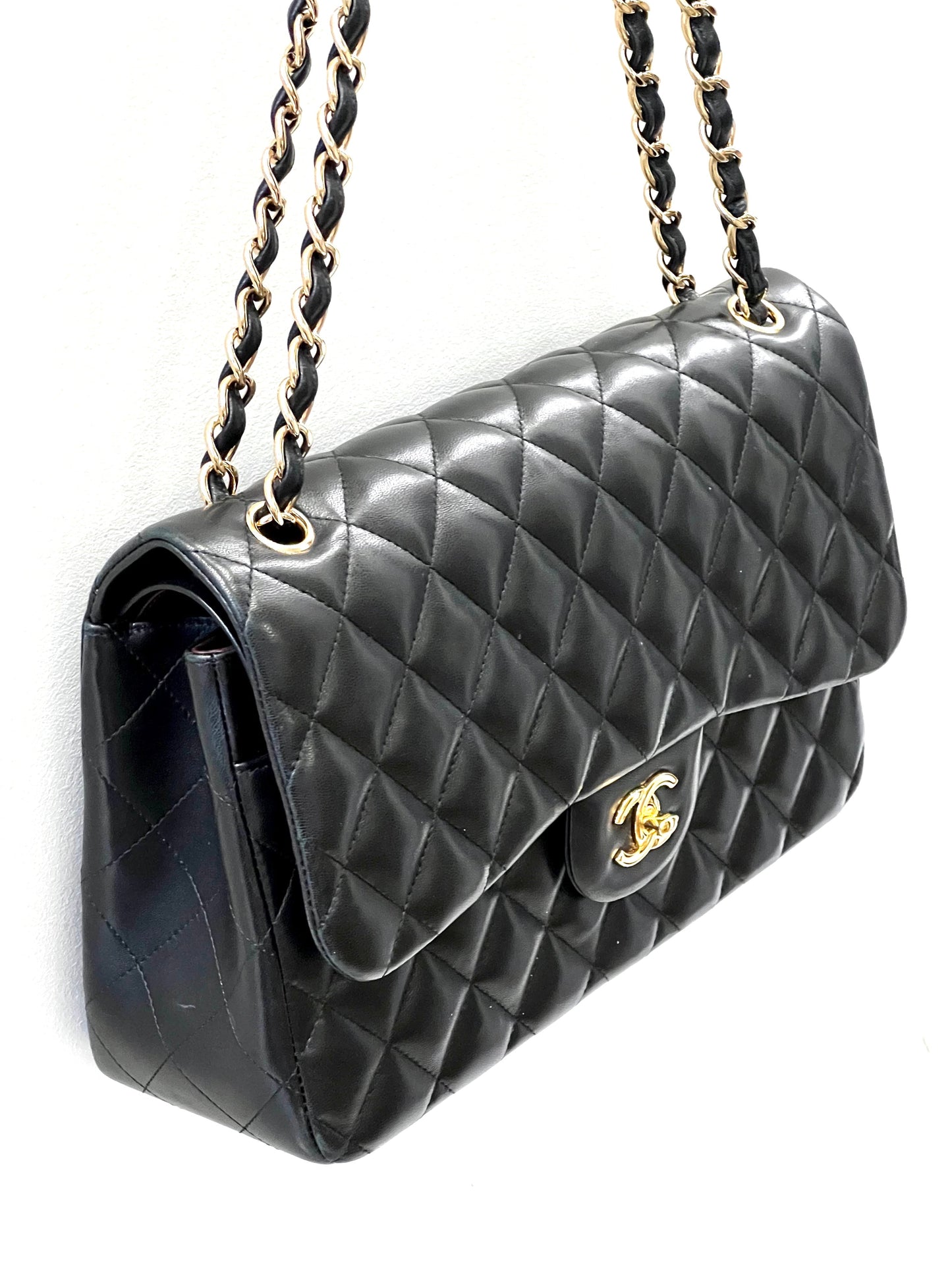 CHANEL QUILTED LAMBSKIN DOUBLE FLAP JUMBO BAG