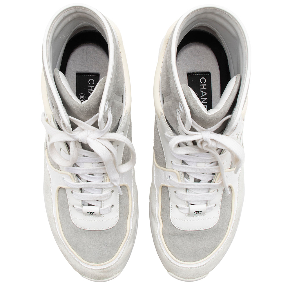 Chanel Leather Suede High Top Trainer Sneakers - Size 9 / 39 (SHF-16038)