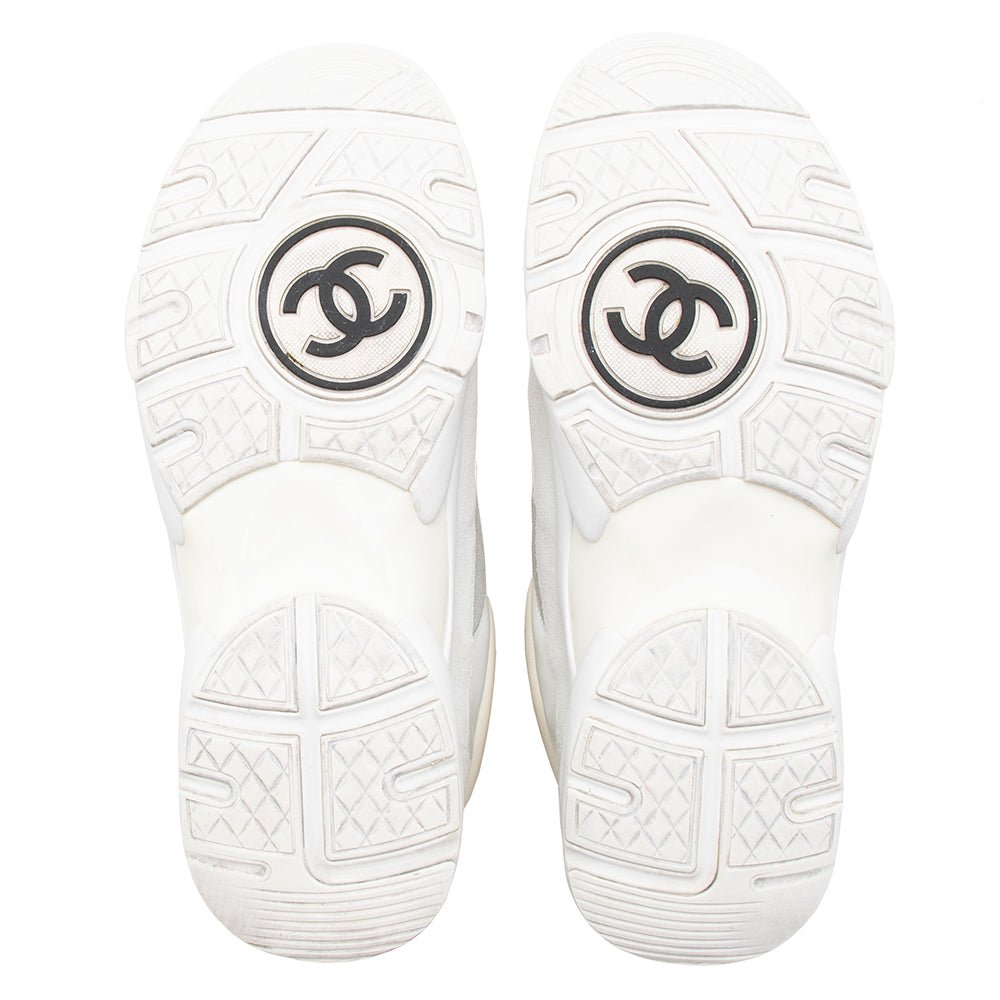 Chanel Leather Suede High Top Trainer Sneakers - Size 9 / 39 (SHF-16038)