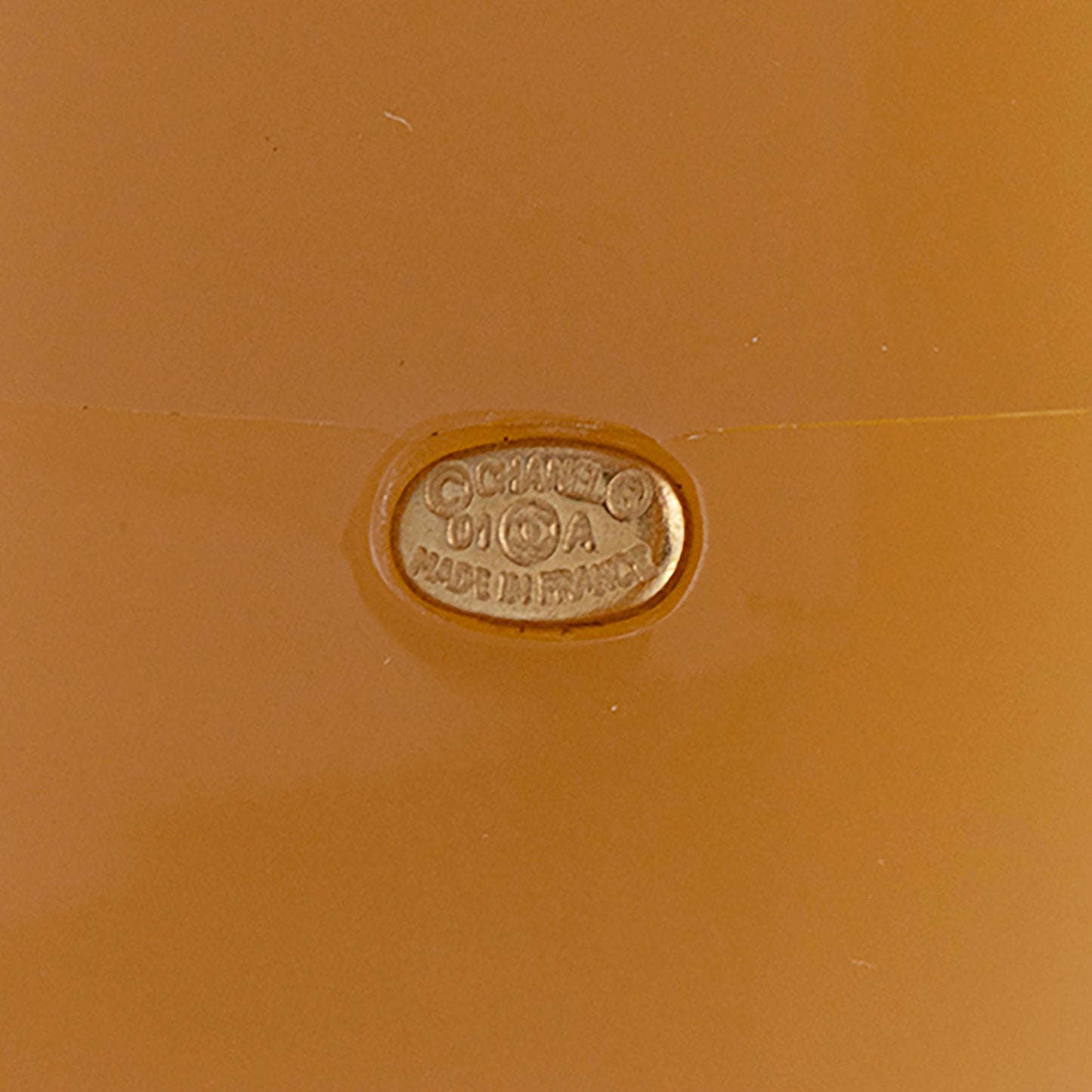 Chanel Lucite Gradient CC Wide Bangle Bracelet (SHF-fp6Cag)
