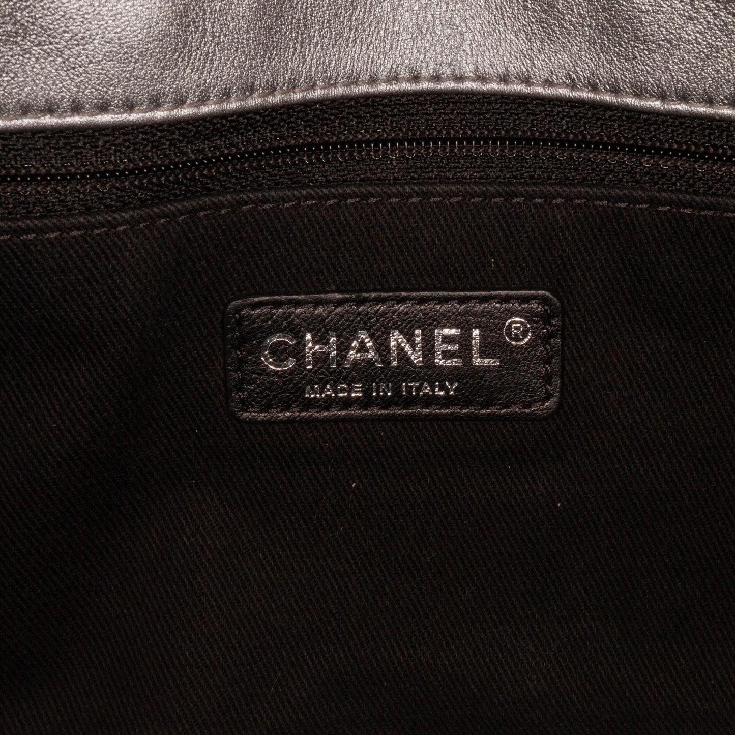 Chanel Lucky Charms Embroidered Classic Single Flap Shoulder Bag (SHG-Uc7s2q)