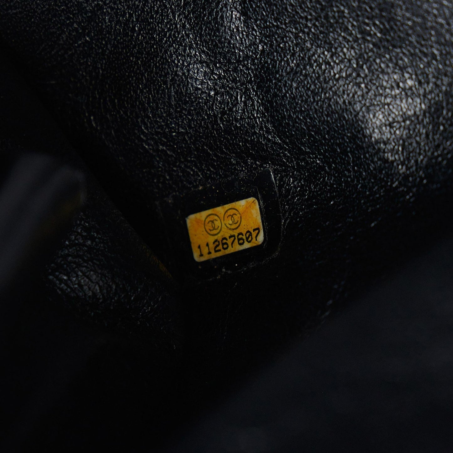 Chanel Mademoiselle Handbag (SHG-QJRzn8)