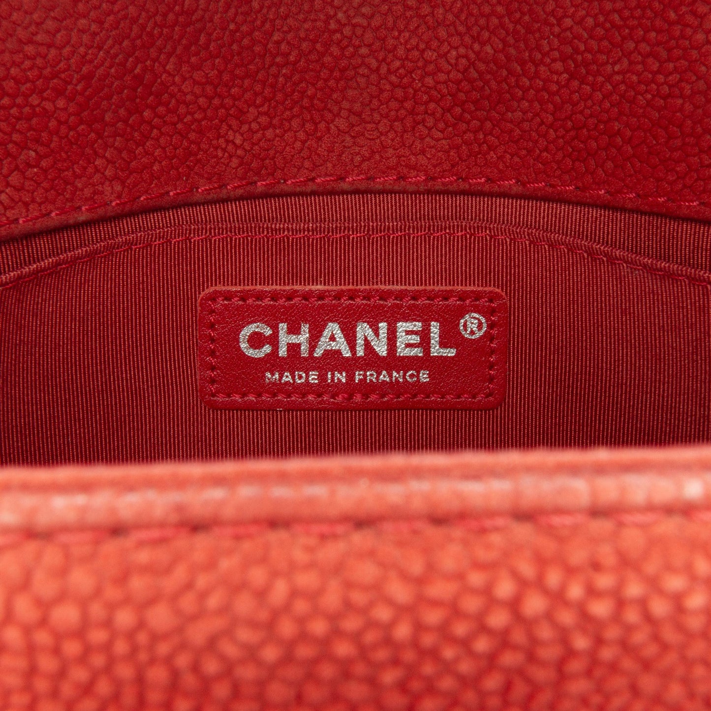 Chanel Medium Caviar Boy Flap Bag (SHG-KrBQ6Q)