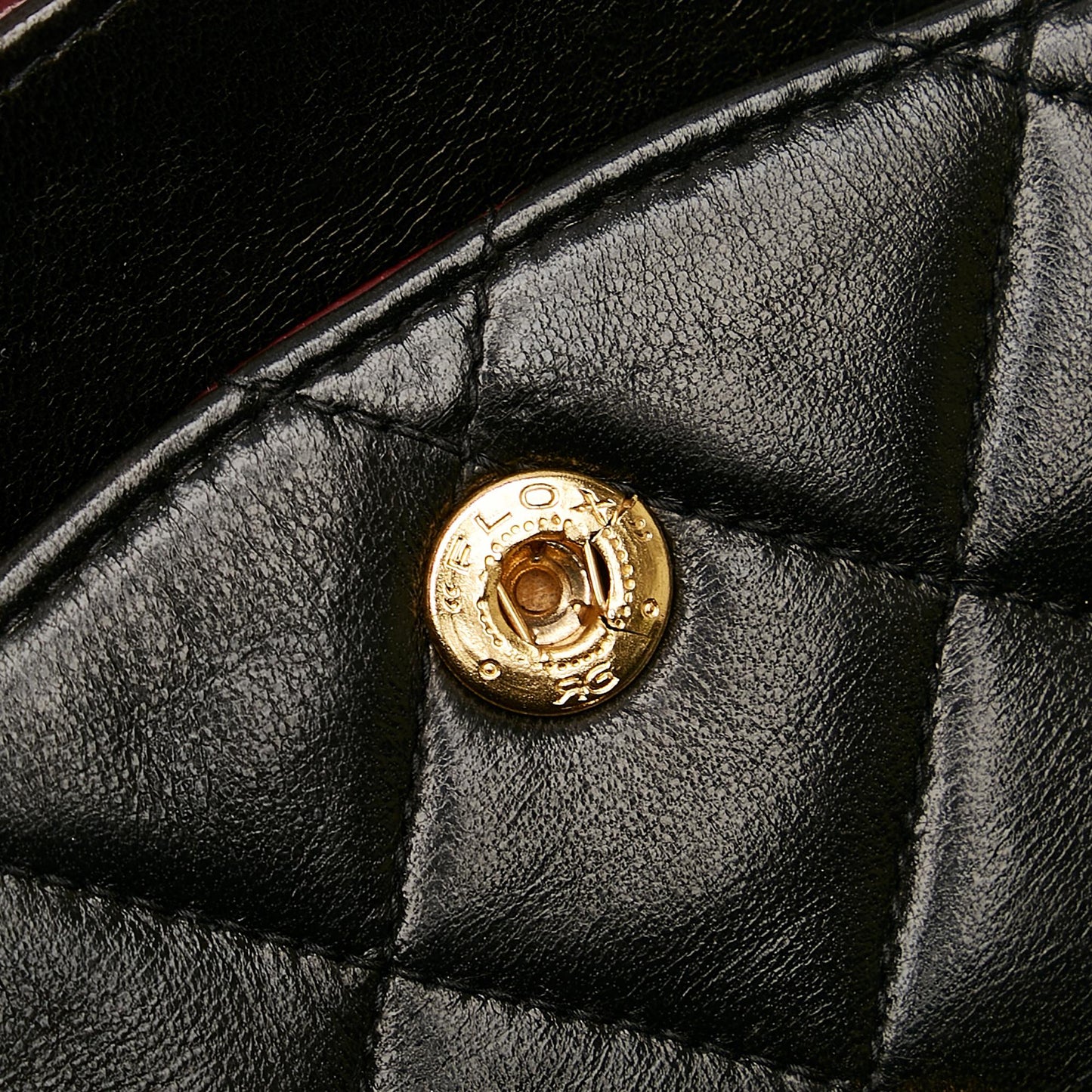Chanel Medium Classic Lambskin Double Flap (SHG-37471)
