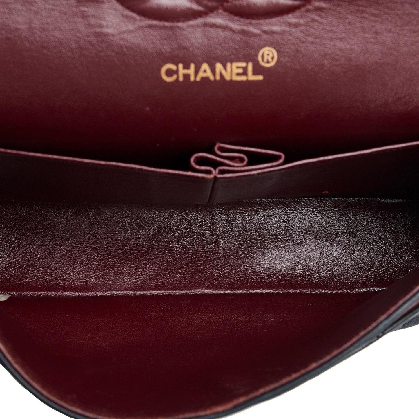 Chanel Medium Classic Lambskin Double Flap (SHG-QHtK2D)