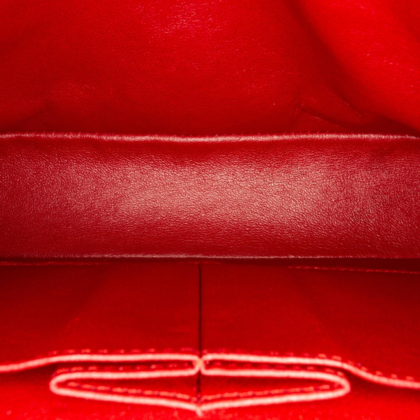 Chanel Medium Classic Lambskin Double Flap (SHG-9UQtL2)