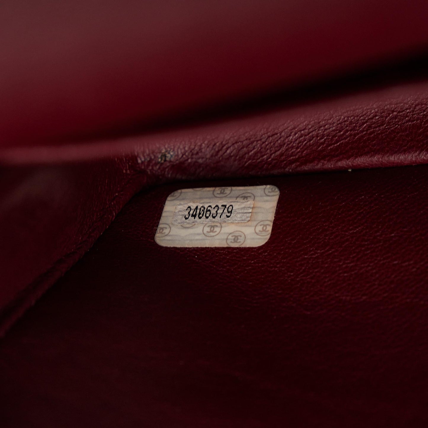 Chanel Medium Classic Lambskin Double Flap (SHG-hLYG9a)