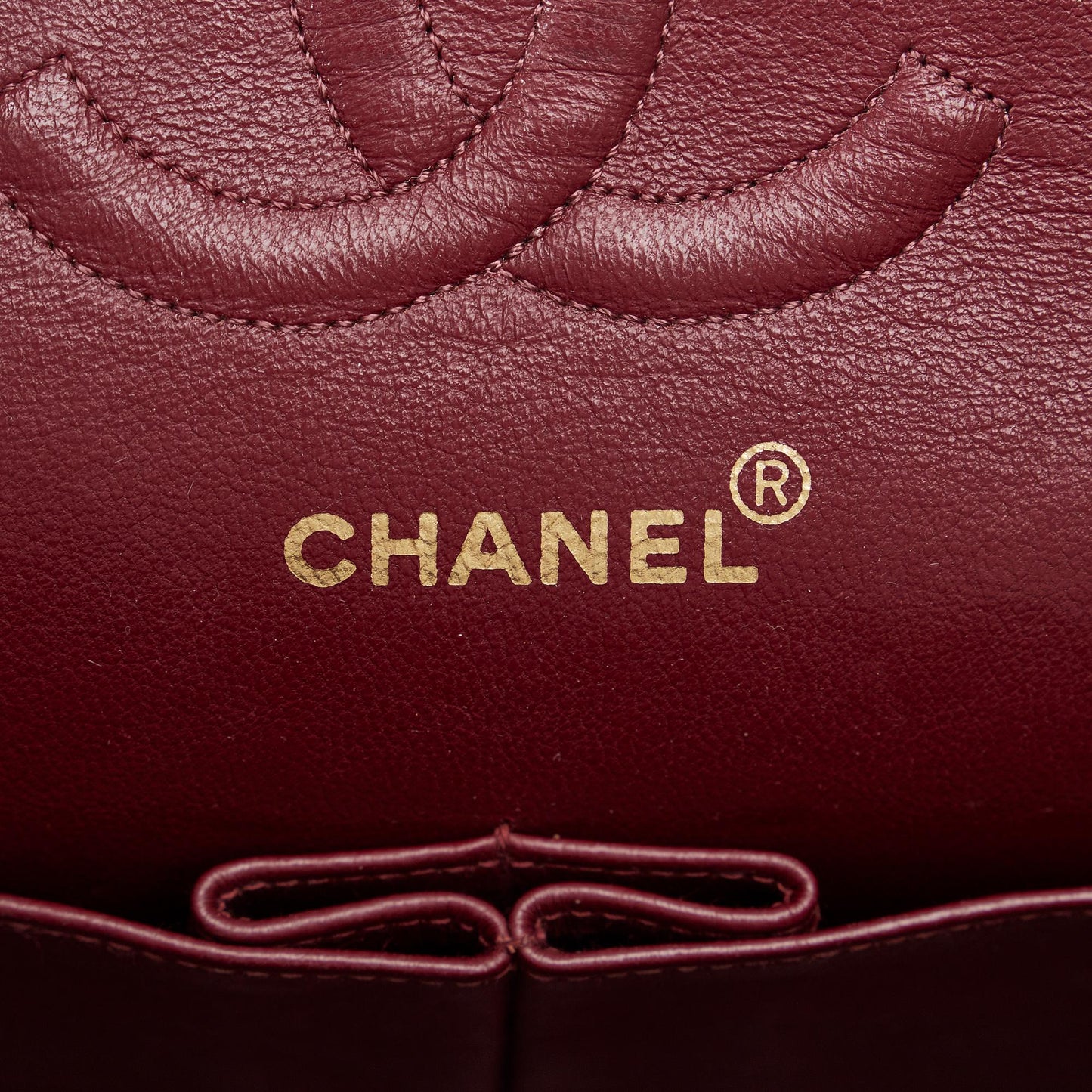 Chanel Medium Classic Lambskin Double Flap (SHG-hLYG9a)