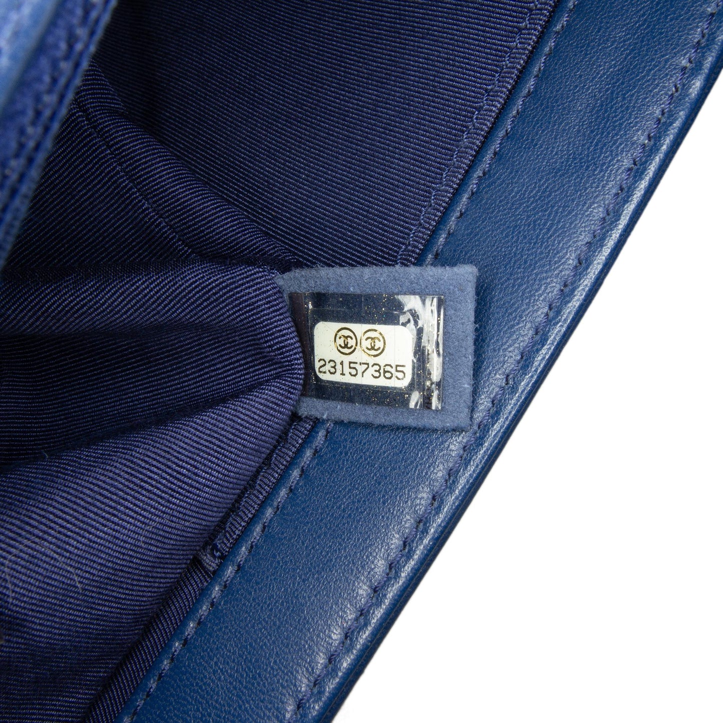 Chanel Medium Lambskin Boy Flap Bag (SHG-VYNHf9)