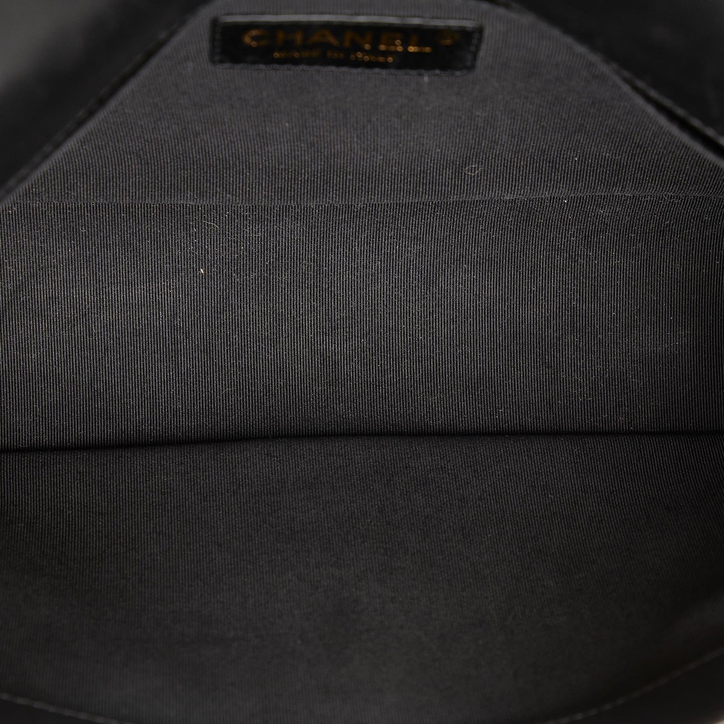Chanel Medium Lambskin Boy Flap Bag (SHG-1jQAVu)