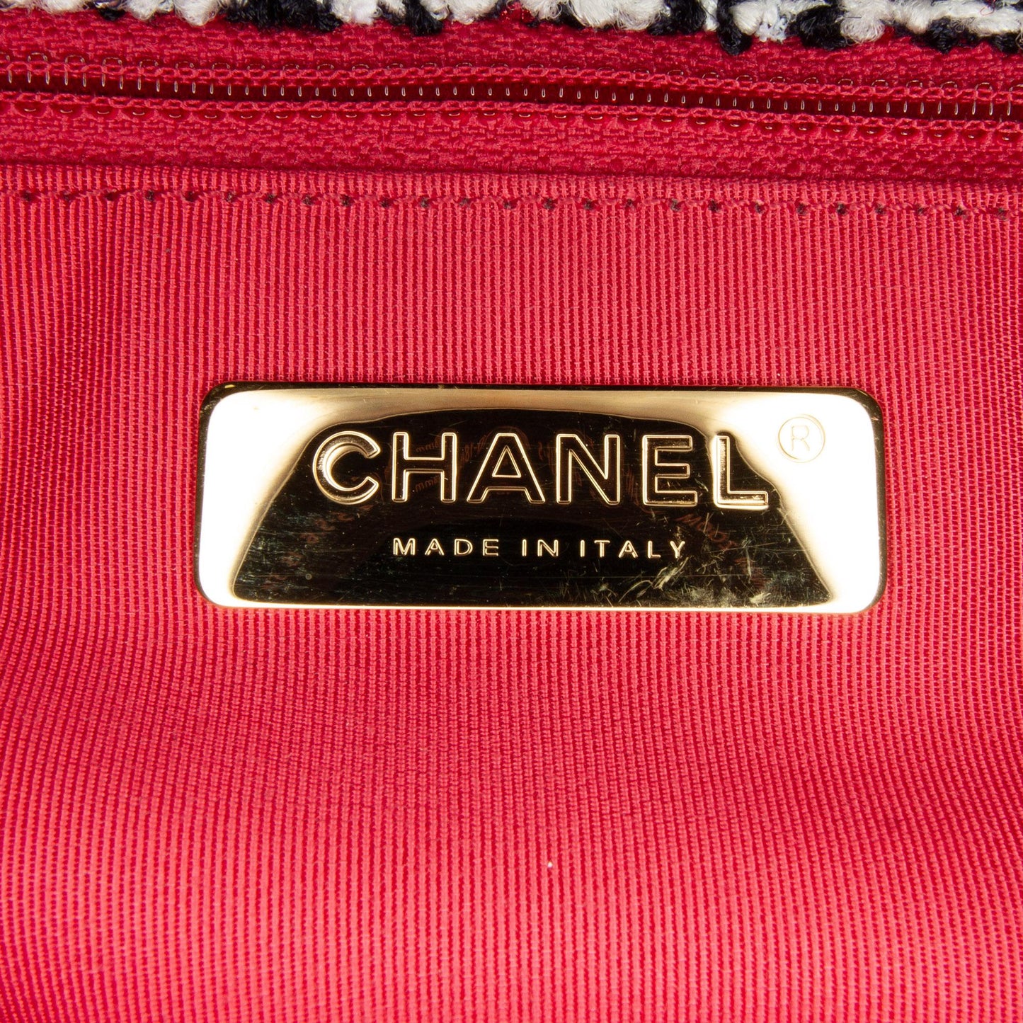 Chanel Medium Tweed 19 Flap Bag (SHG-cPJBQB)