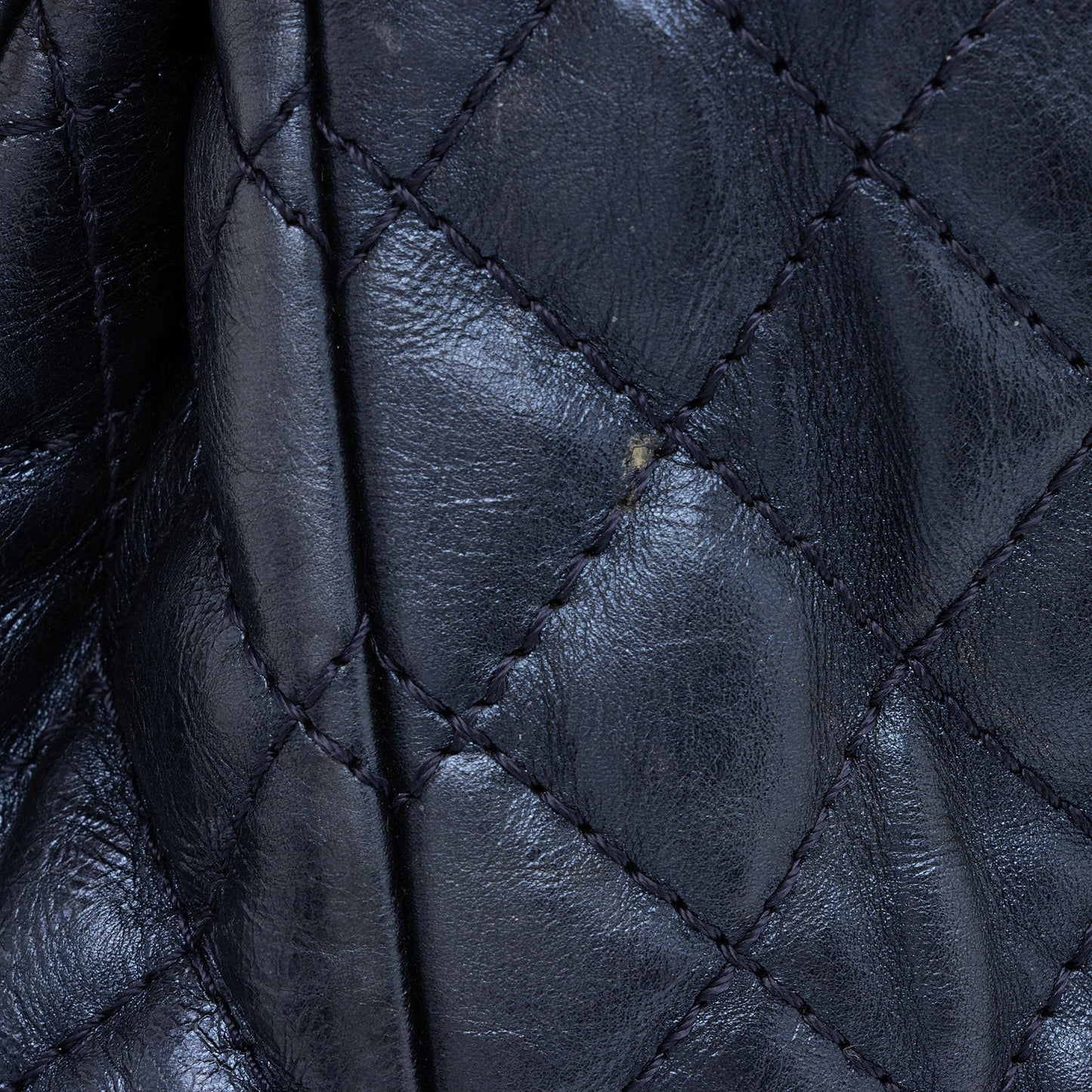 Chanel Metallic Aged Calfskin Reissue Accordion Flap Bag (SHF-FsCwVA)