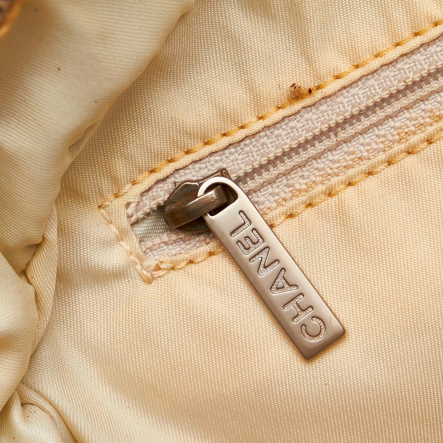 Chanel New Travel Line Nylon Handbag (SHG-32668)