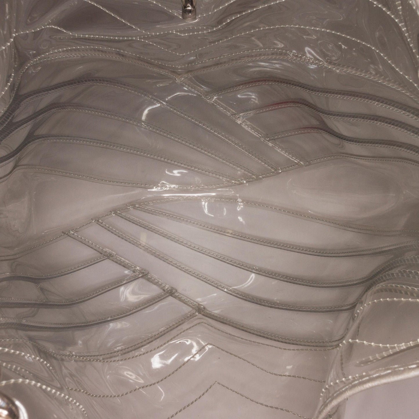 Chanel PVC Droplet Hobo (SHG-Ls4psv)