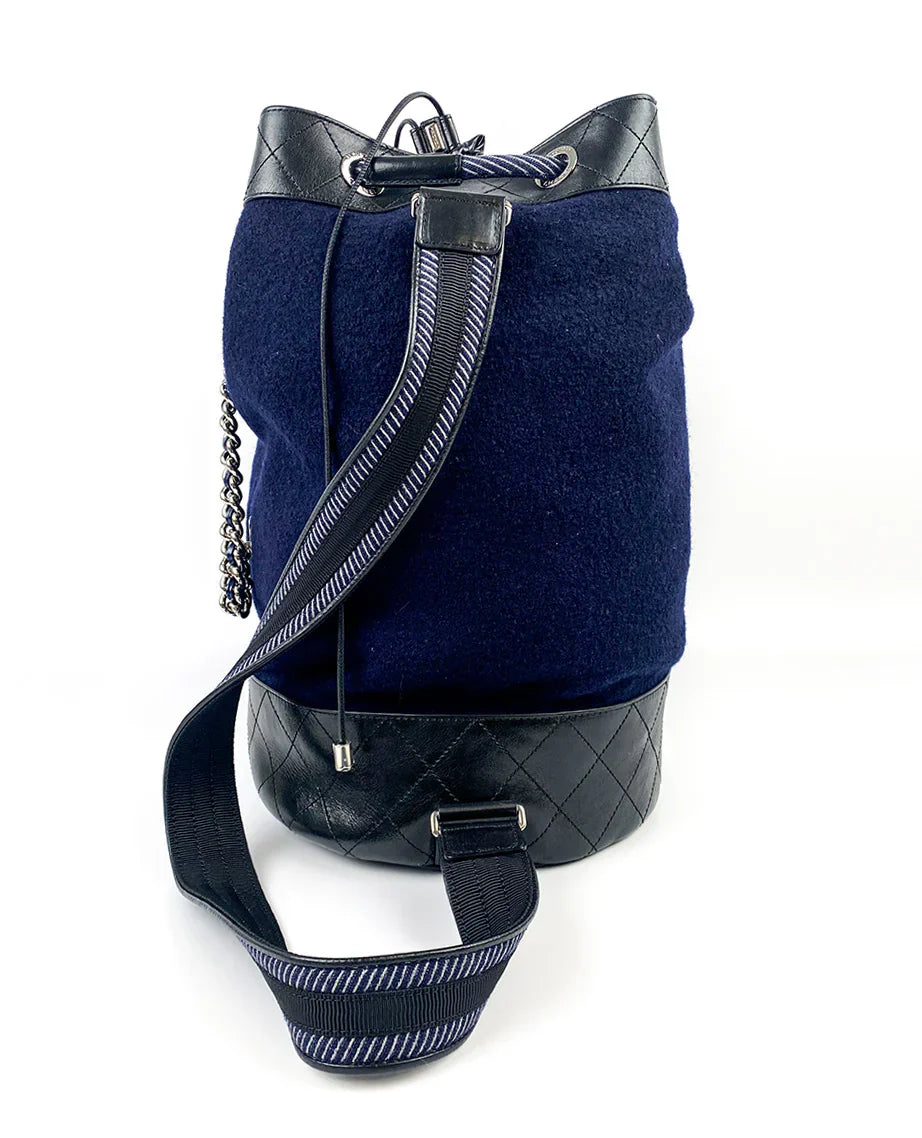 Chanel Sac Seau Paris-Hamburg en laine bleu