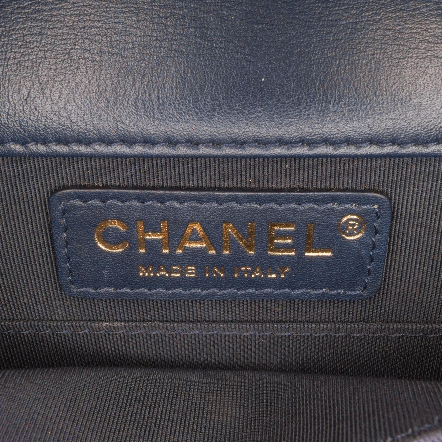 Chanel Paris-New York North South Boy Flap (SHG-rPN9kT)