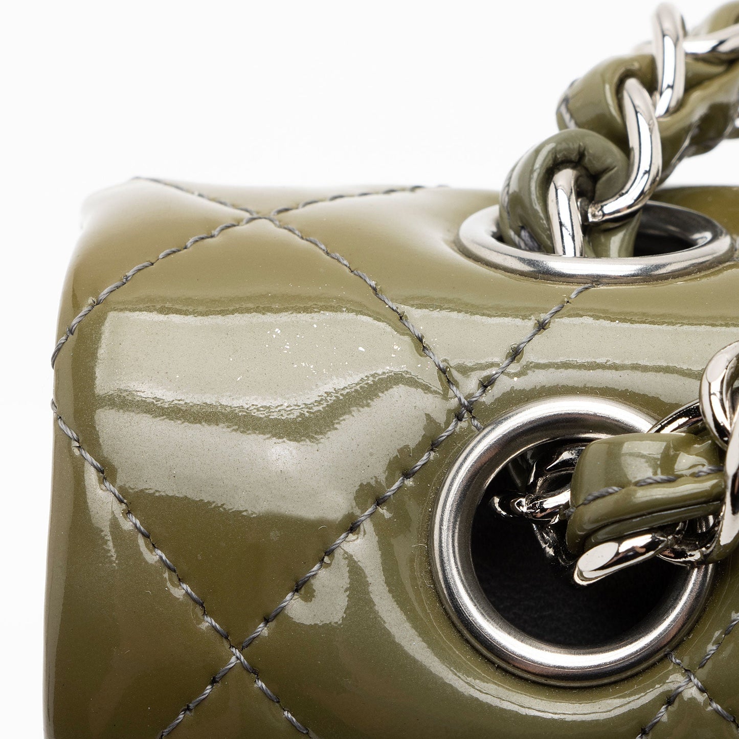Chanel Patent Leather Classic Medium Double Flap Bag (SHF-yY0DZr)