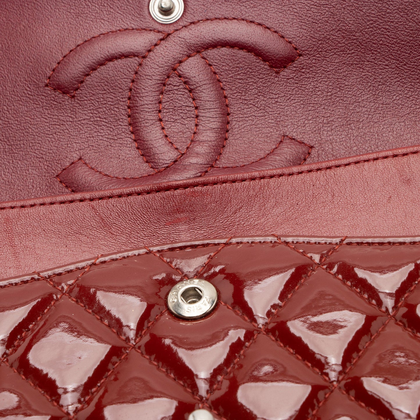 Chanel Patent Leather Classic Medium Double Flap Bag (SHF-BwsnL1)