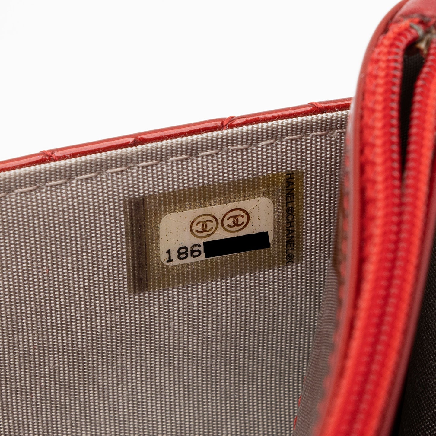 Chanel Patent Leather Classic Wallet on Chain Bag (SHF-kZcSTK)