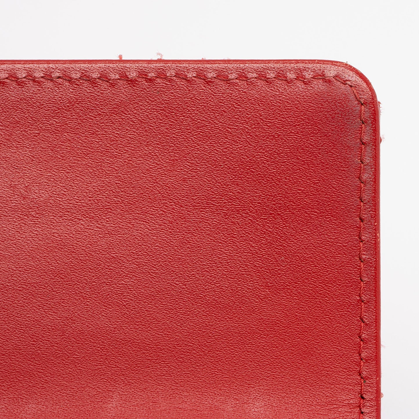 Chanel Patent Leather Diamond Stitch Flap Wallet (SHF-Ql4n4i)