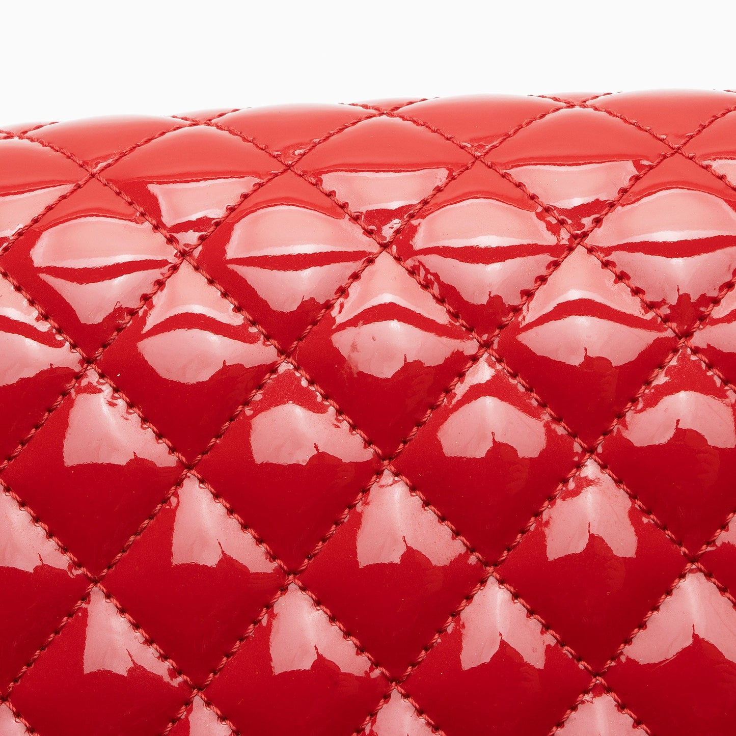 Chanel Patent Leather Plexiglass Old Medium Boy Bag (SHF-Gr7JKz)
