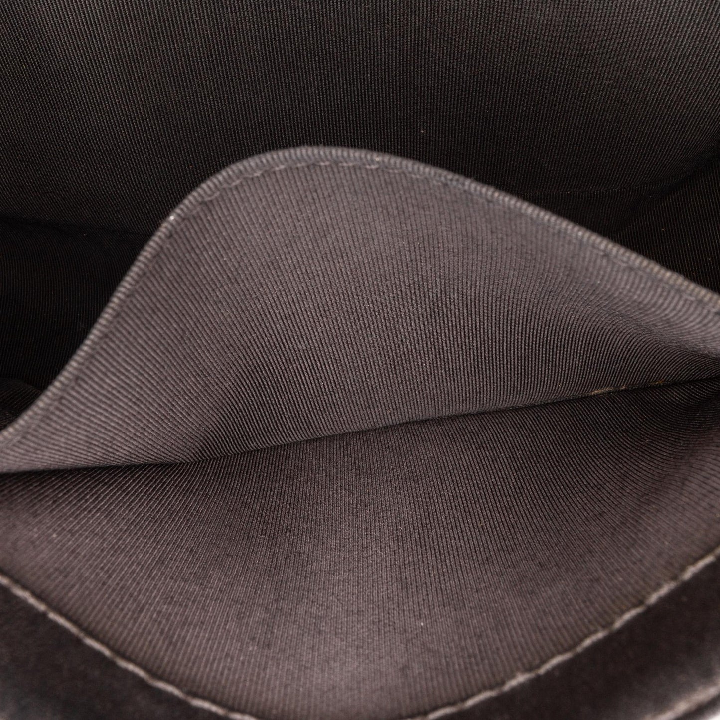 Chanel Perforated Lambskin Boy Flap (SHG-5uI7Qu)