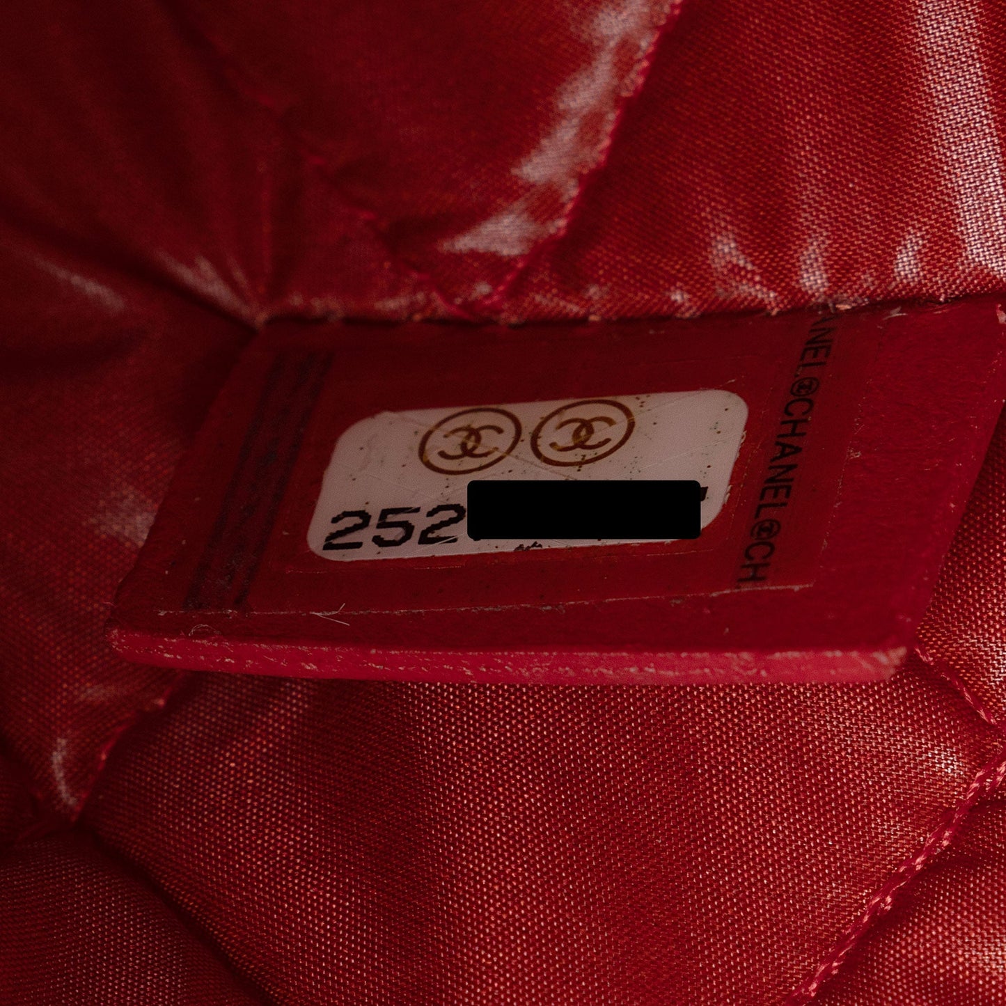 Chanel Quilted Caviar Leather Medium O-Case (SHF-AsHaeD)