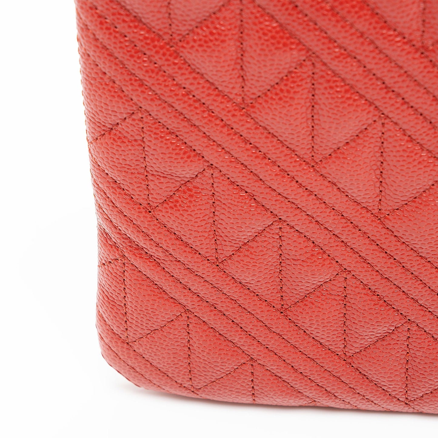 Chanel Quilted Caviar Leather Medium O-Case (SHF-AsHaeD)