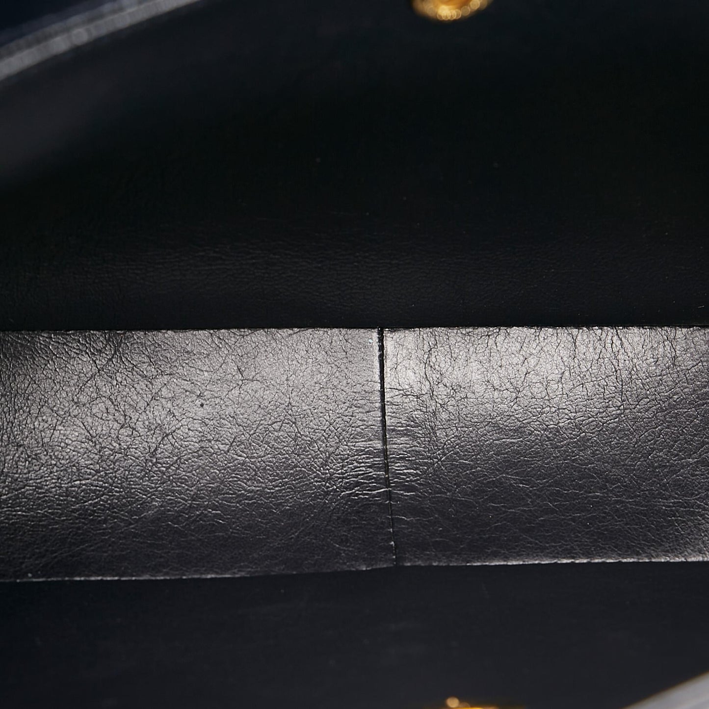 Chanel Quilted Classic Single Flap (SHG-zrm3QC)
