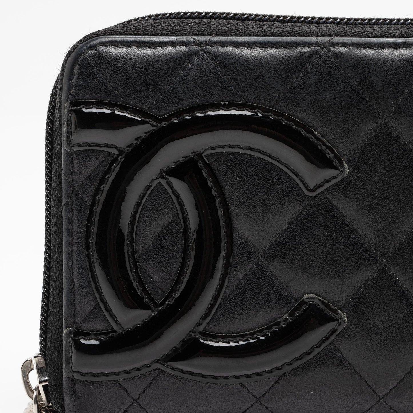 Chanel Quilted Lambskin Ligne Cambon Zip Around Wallet (SHF-zKBMJT)