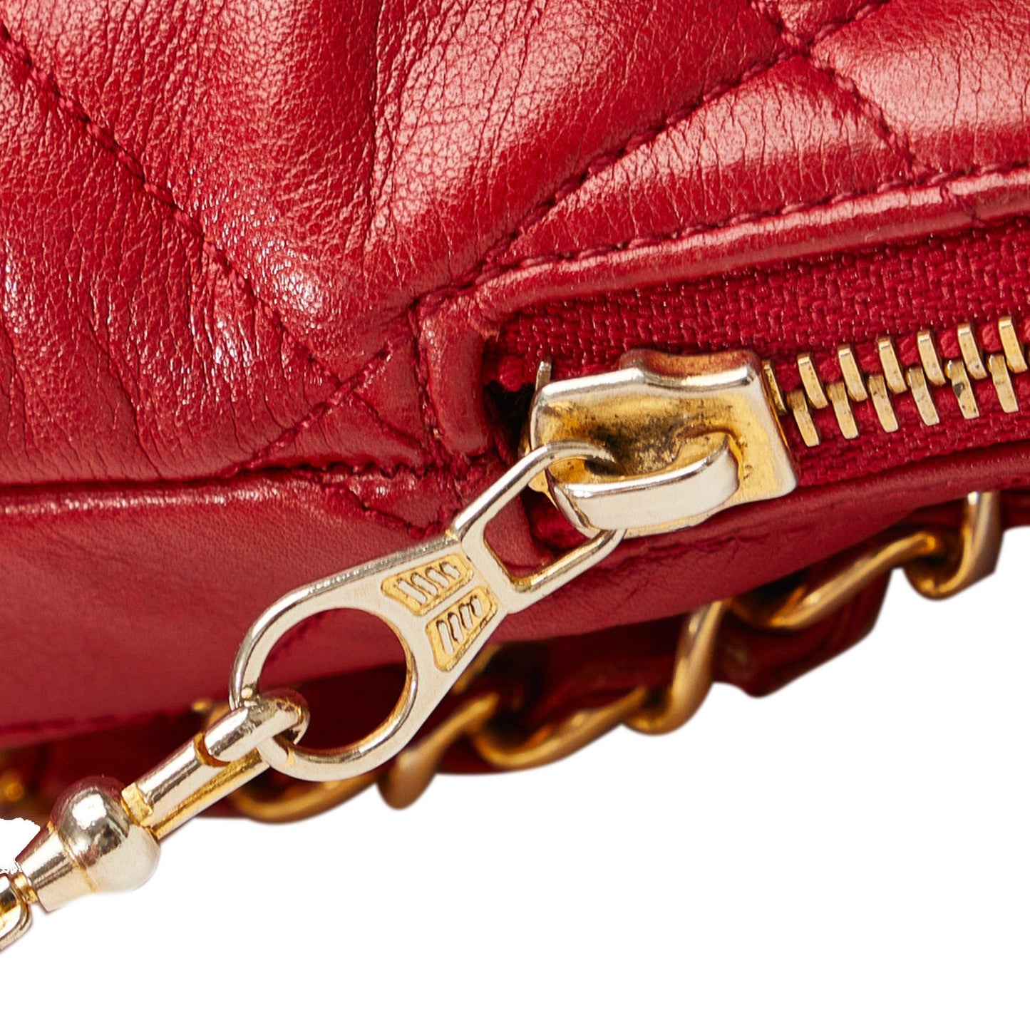 Chanel Quilted Lambskin Shoulder Bag (SHG-Qw6dWQ)