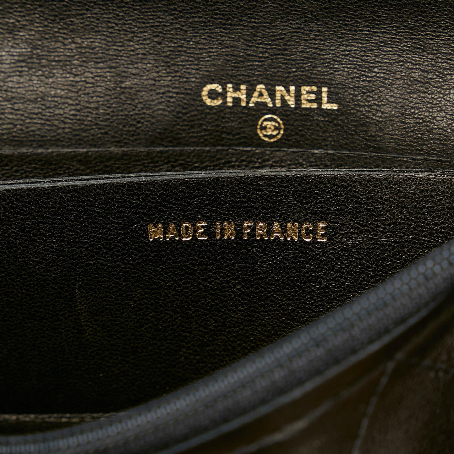 Chanel Quilted Leather Chain Wallet (SHG-36957)