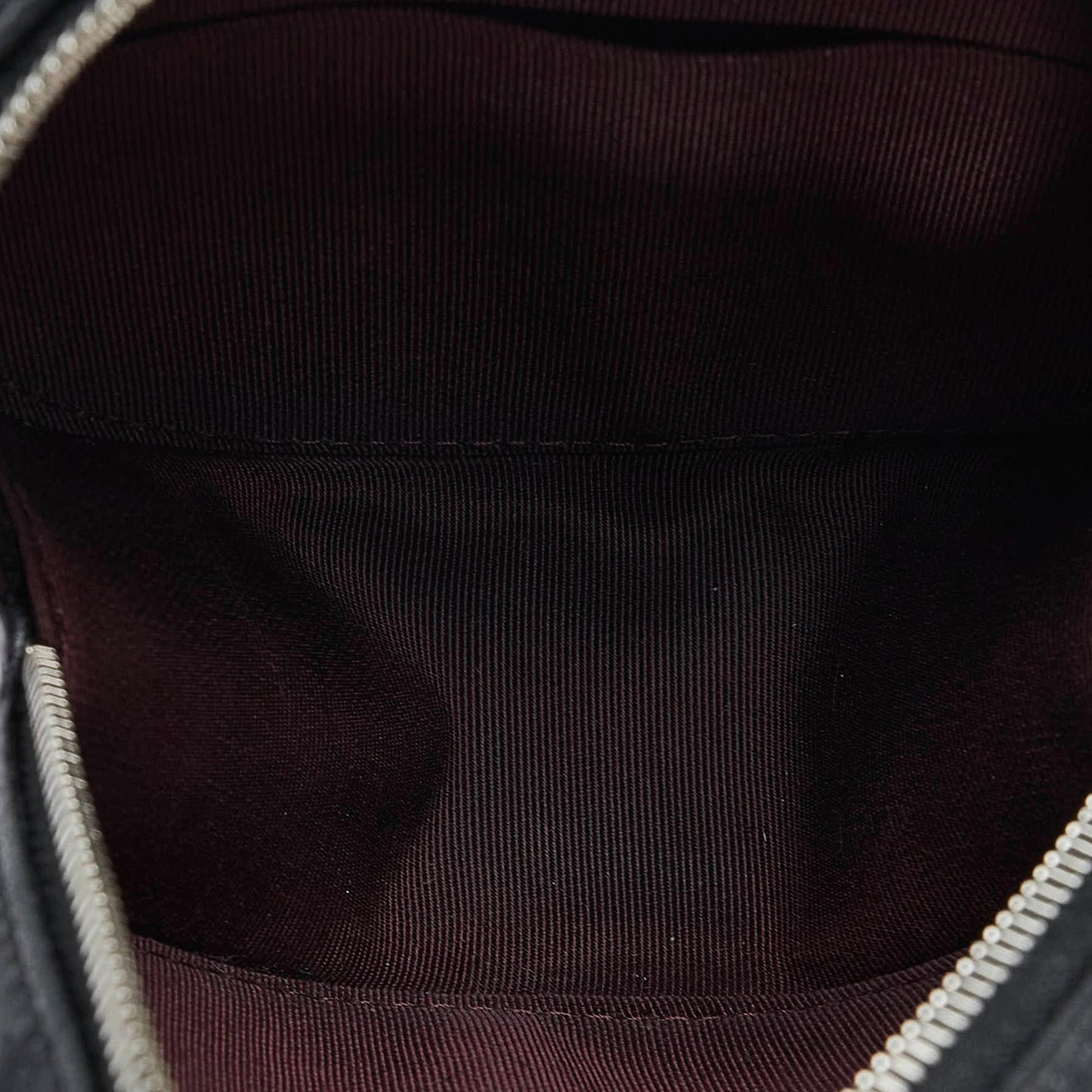Chanel Round As Earth Crossbody (SHG-3Gnjsk)