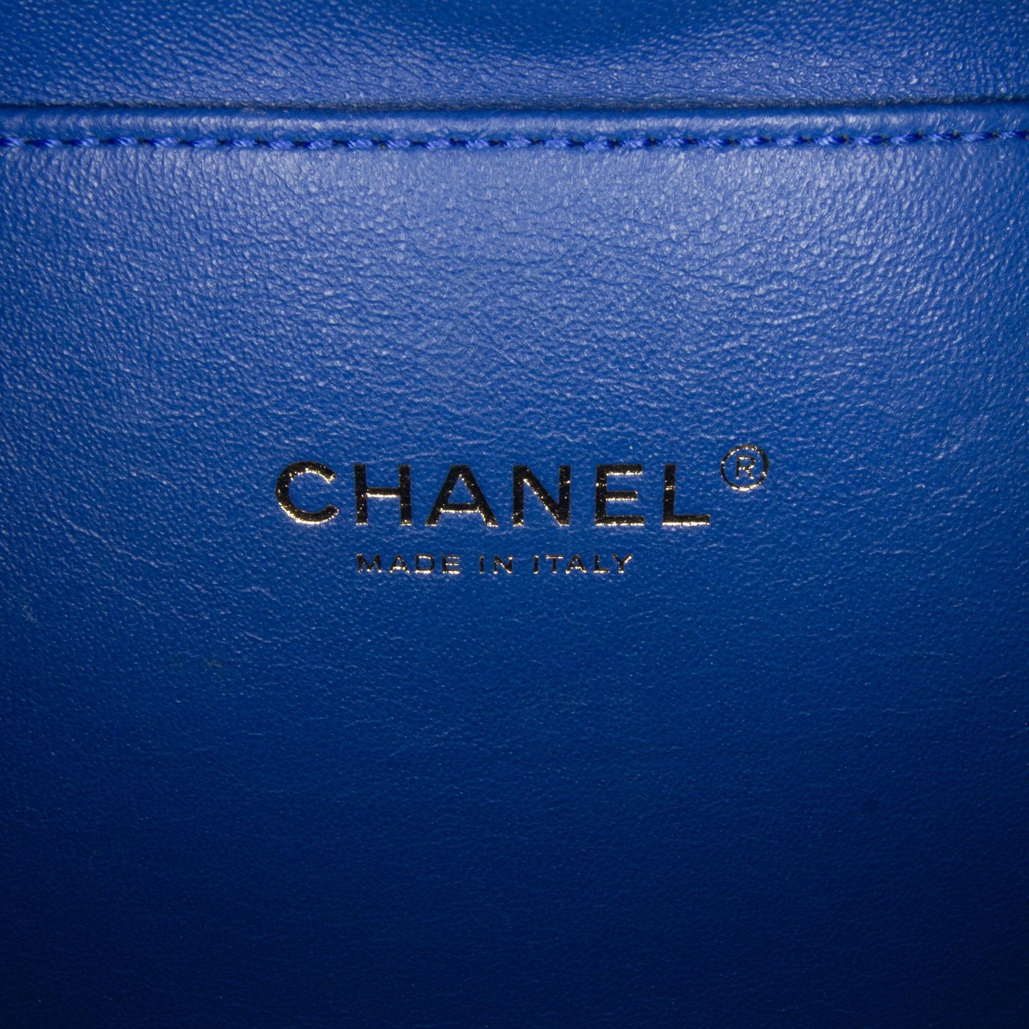 Chanel Small Caviar CC Filigree Vanity Bag (SHG-Drcmdn)