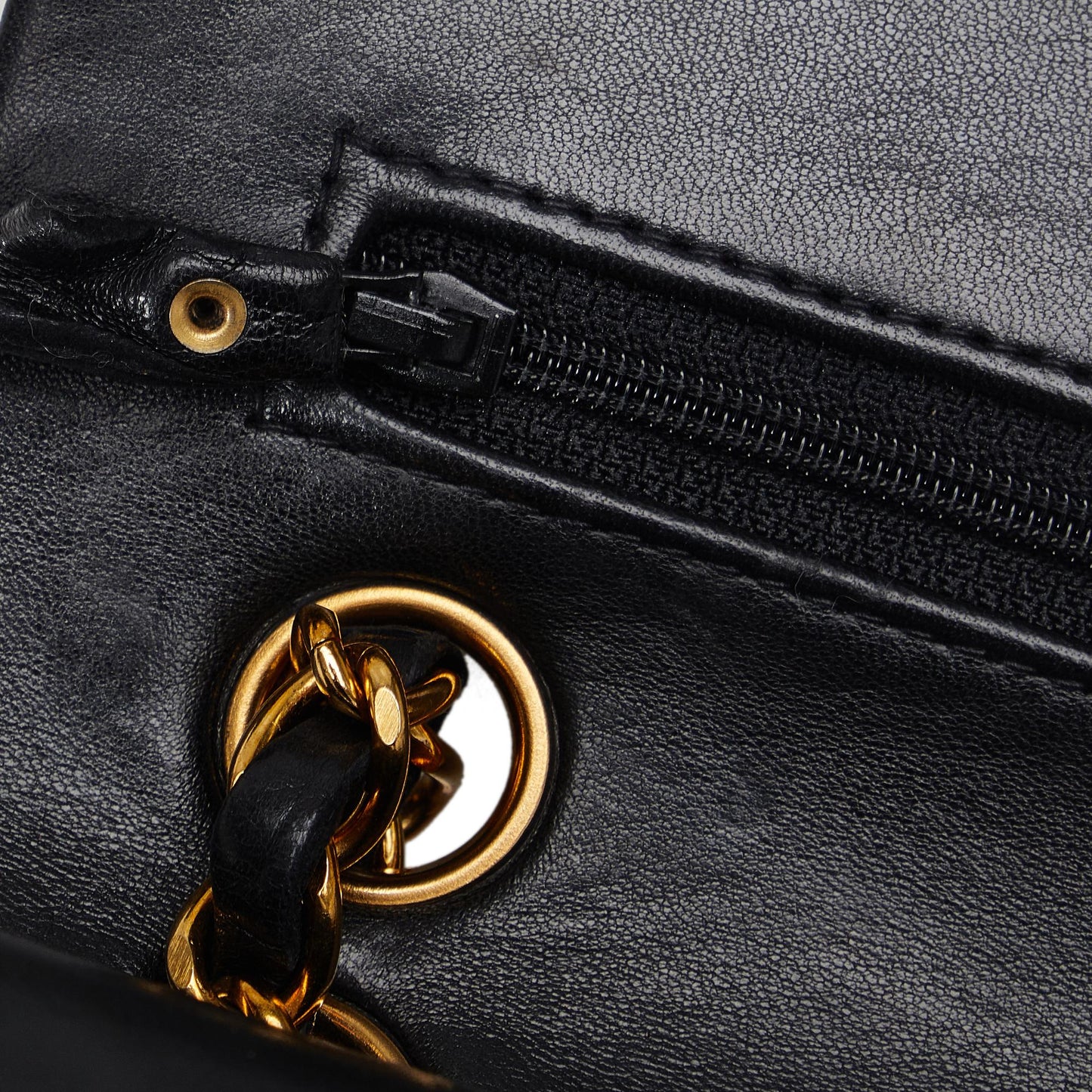 Chanel Small Classic Lambskin Double Flap (SHG-3zeDj0)