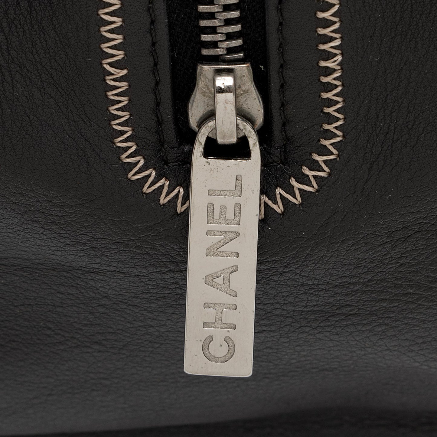 Chanel Vintage Lambskin Essential Bowler Bag (SHF-AnnD2G)