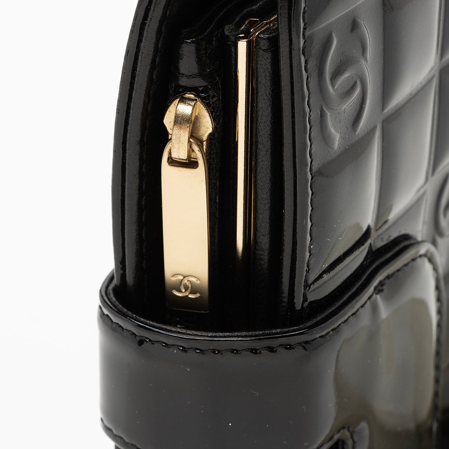 Chanel Vintage Patent Leather Chocolate Bar Wallet (SHF-22754)