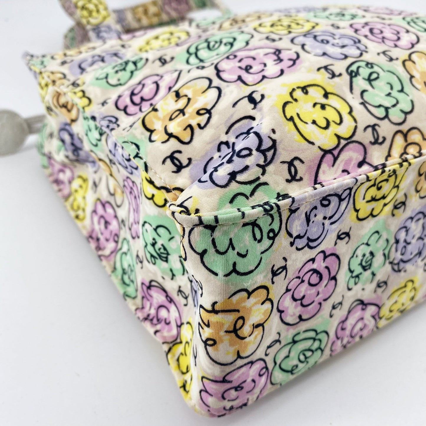 Chanel Vintage Flower CC Loge tote