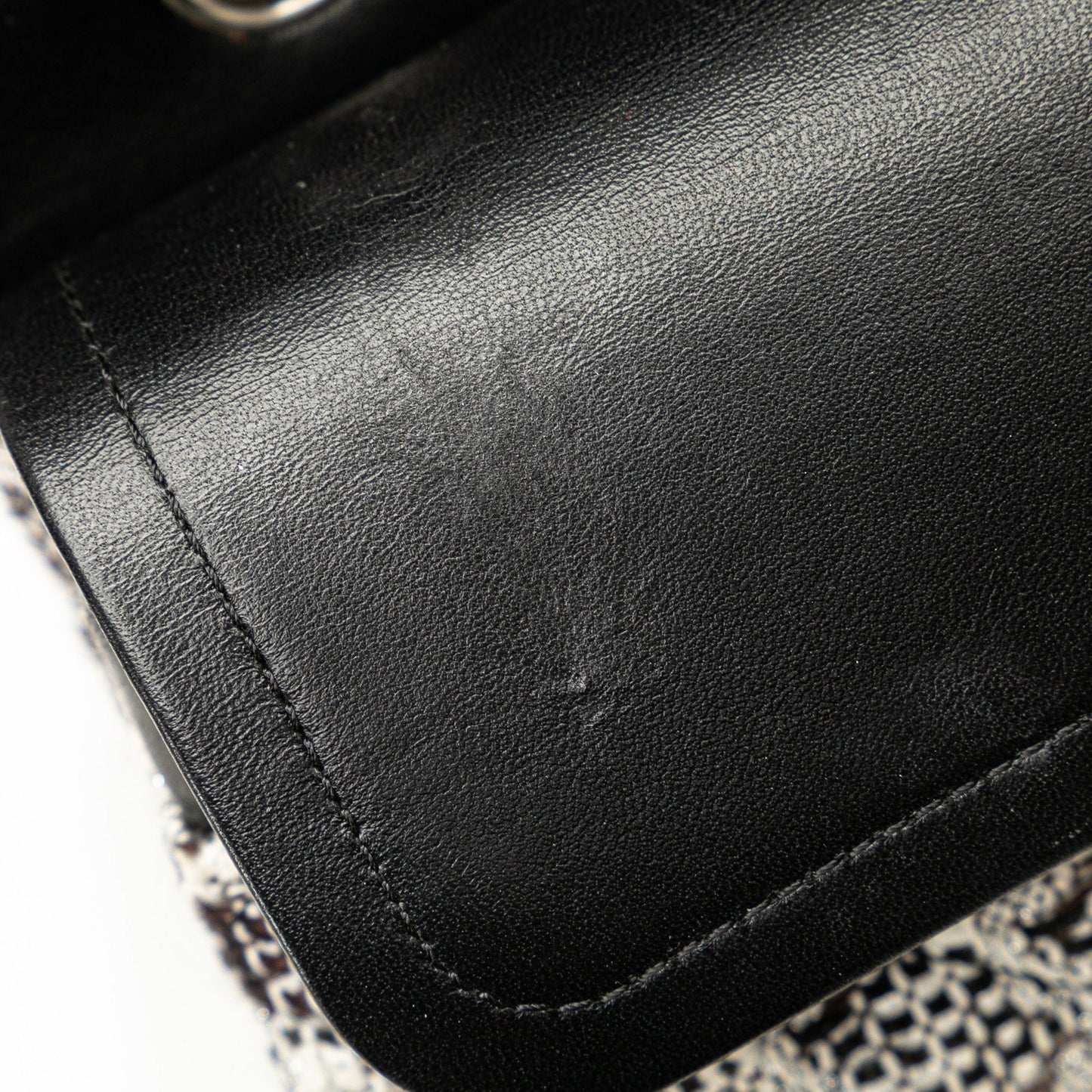 Chanel Sac Medium Classic Tweed Double Flap