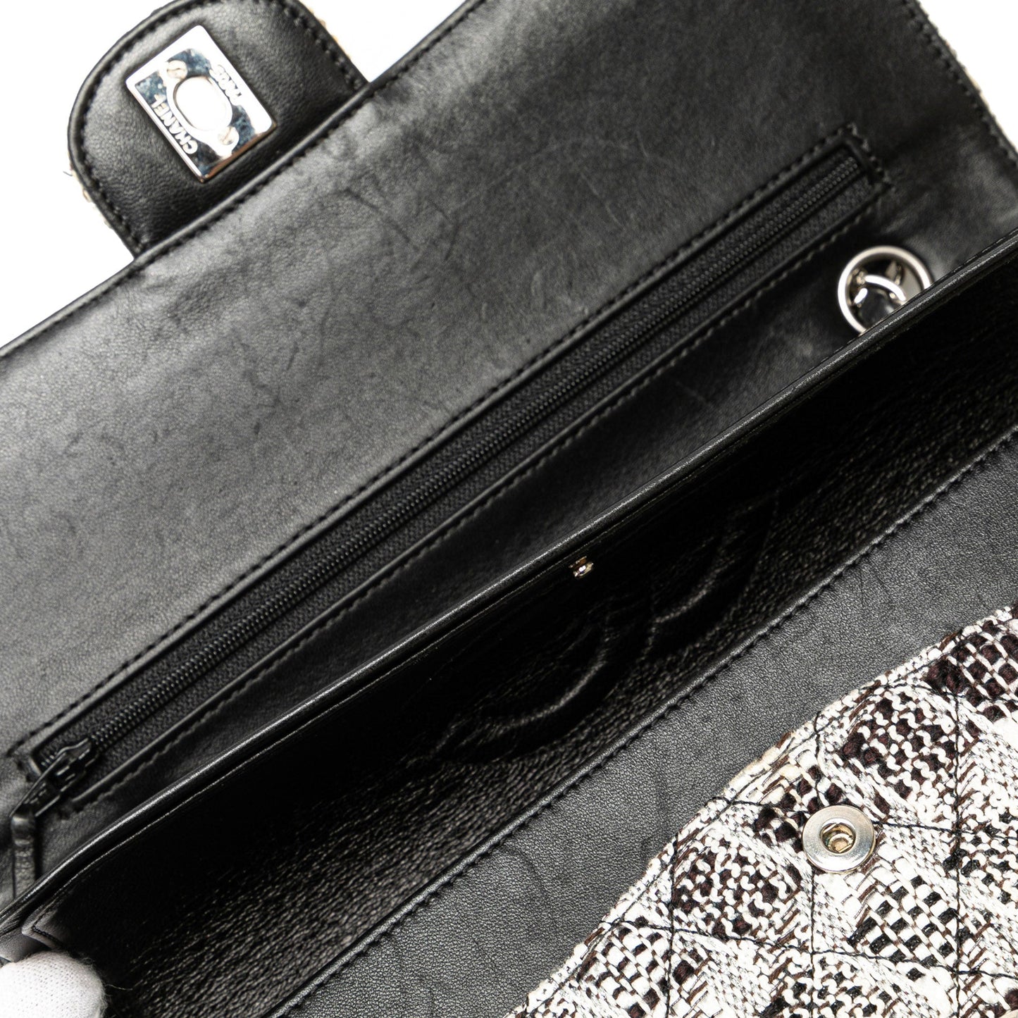 Chanel Sac Medium Classic Tweed Double Flap