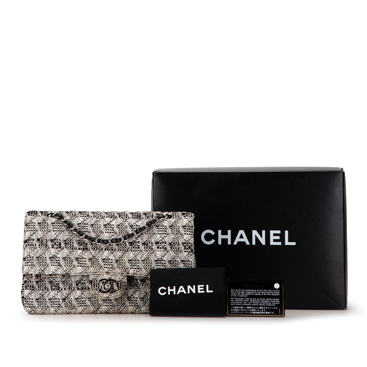 Chanel Sac Medium Classic Tweed Double Flap