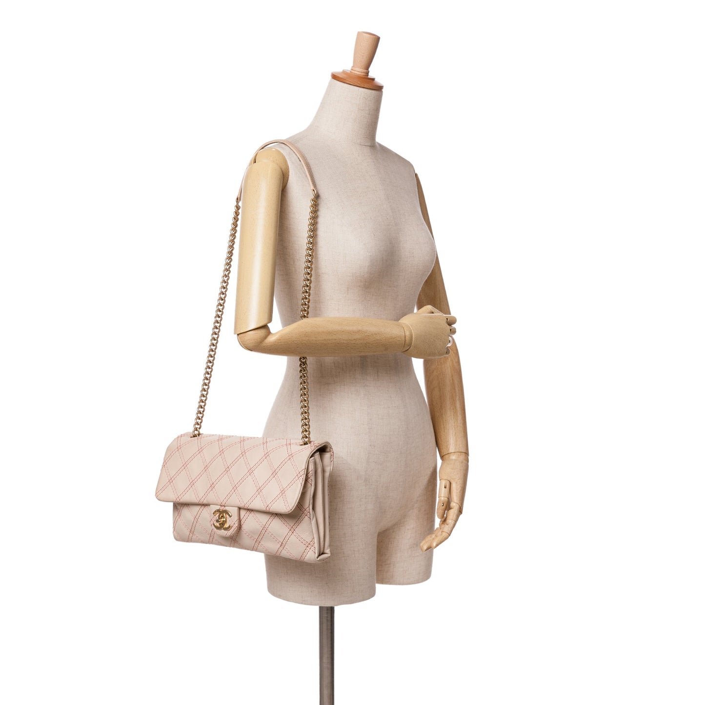 Chanel Sac Jumbo Quilted Calfskin Triple Stitched Flap