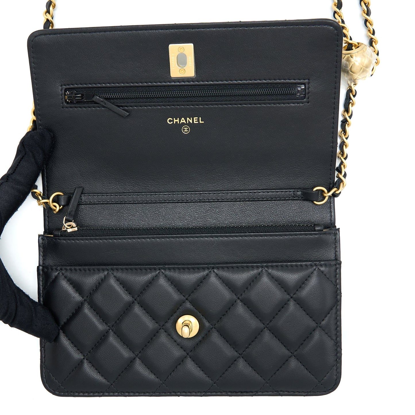 Chanel Pearl Crush Wallet on Chain Lambskin Black GHW (Microchip)