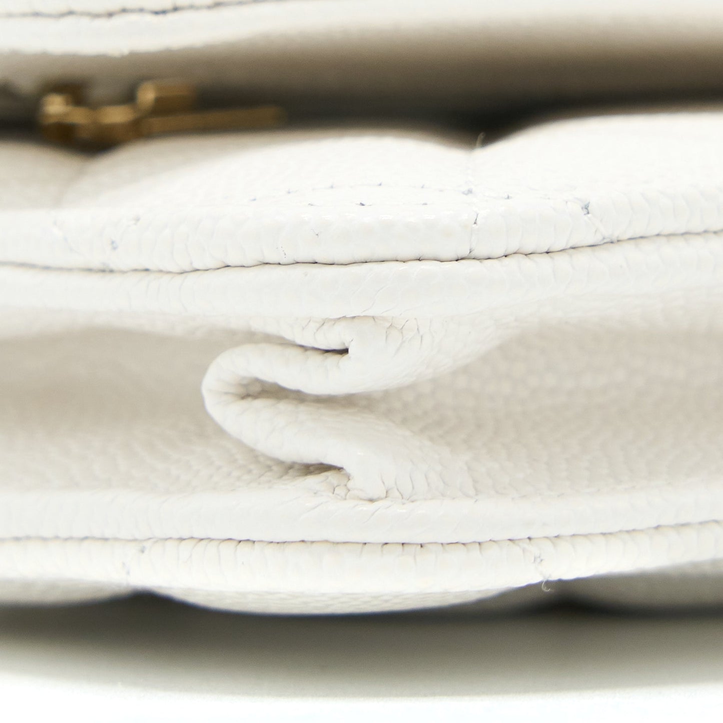 Chanel Classic Wallet On Chain Caviar White LGHW (Microchip)