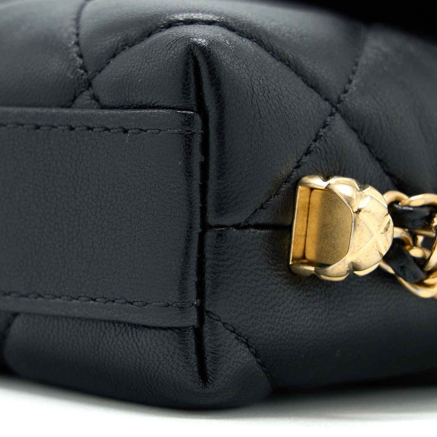 Chanel Quilted Detailed Logo Flap Bag Lambskin Black GHW (Microchip)