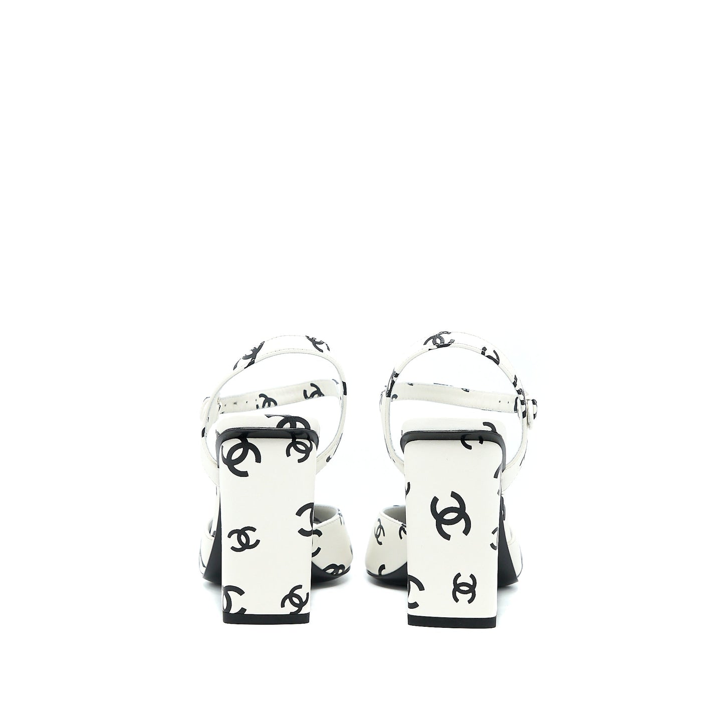 Chanel Size 37 CC Logo Leather Sandal Black/White SHW