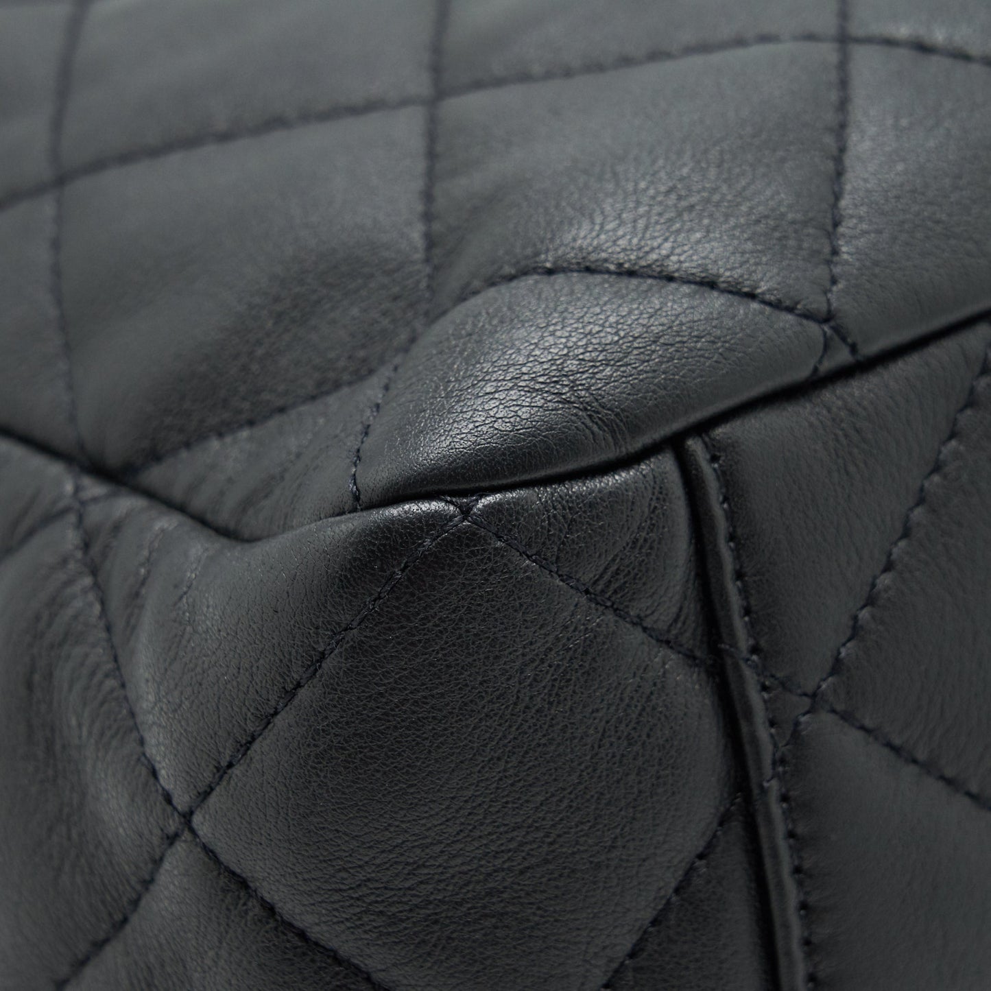 Chanel bucket bag quilted lambskin black LGHW