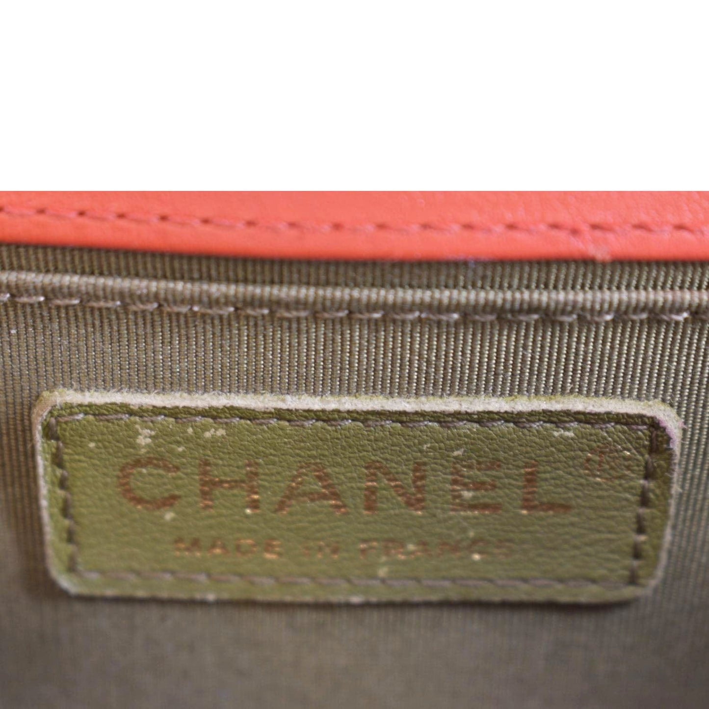 CHANEL Boy Flap Quilted Leather Shoulder Bag Red
