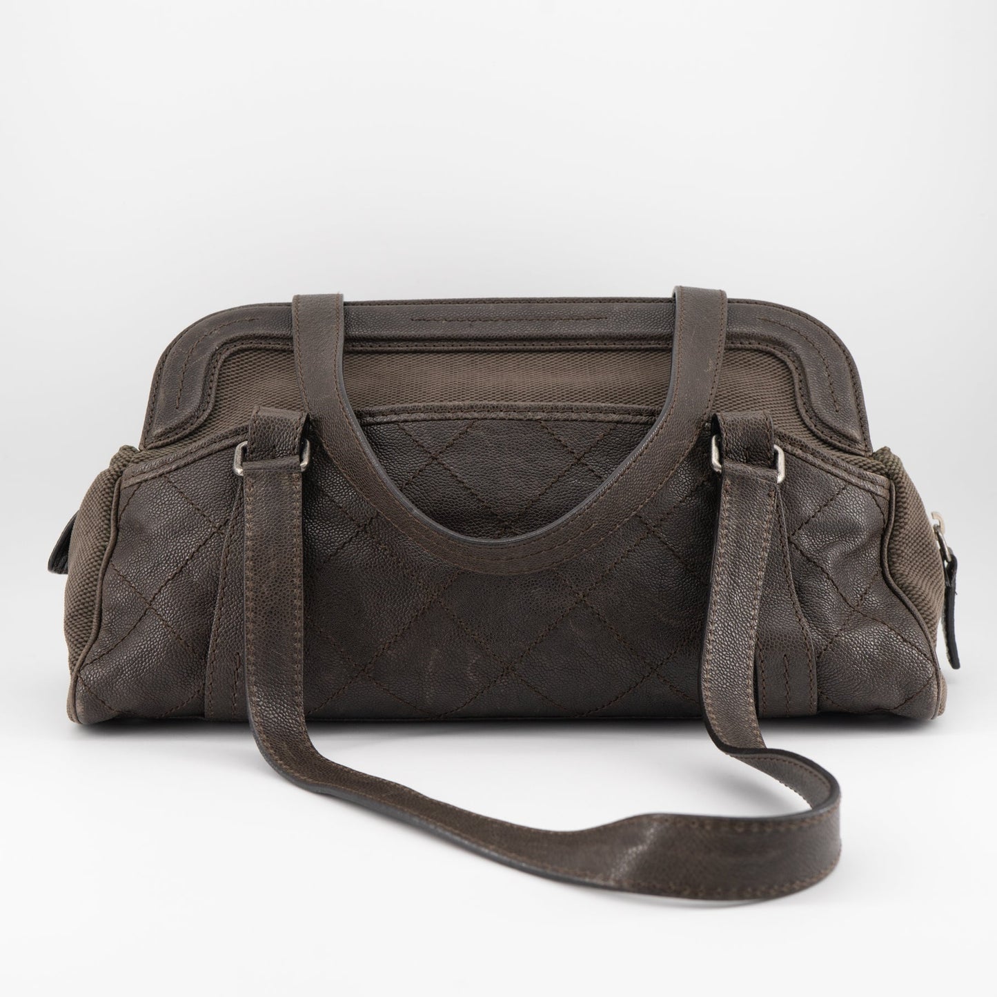 CHANEL vintage 2.55 Shoulder Bag