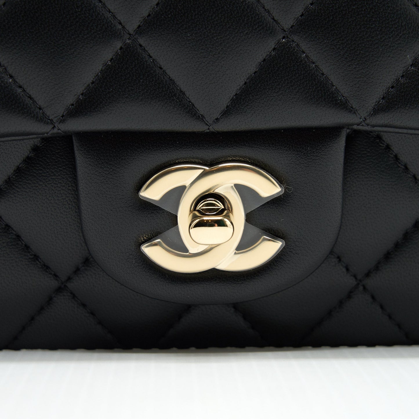 Chanel 21K top handle mini Rectangular flap Bag Black LGHW